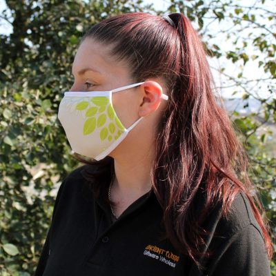 Beespoke Gifts Reusable Fashion Face Covering - Green Leaves (Adult)
