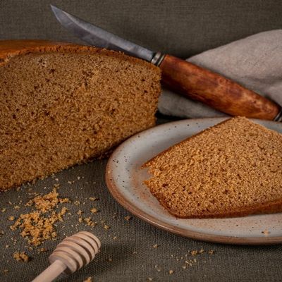 Gingerbread (250 g slice) handmade in Bugue, in Black Perigord