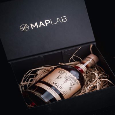 Barrel Aged Mezcal Negroni (with Mixed Nuts, Shaker & Bar Spoon in Gift Box)