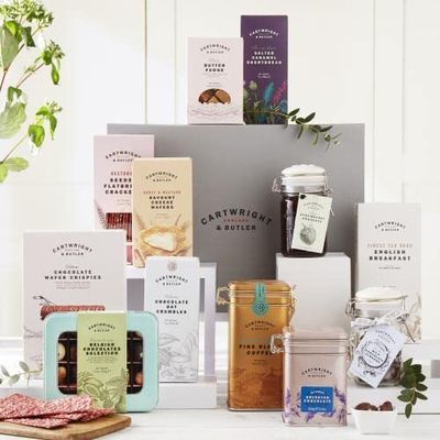 Cartwright & Butler | The Large Family Favourites Sharing Box | Food Hamper | Mother's Day | Luxury Confectionery | Gift Baskets | Happy Birthday | Anniversary | Thank You | Congratulations
