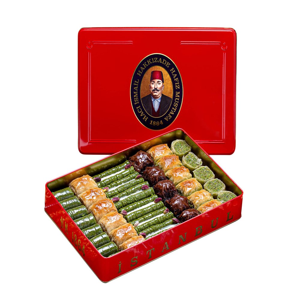 Hafiz Mustafa 1864 Istanbul Baklava Pastry Box - Baked Baklava Dessert Snacks Made from Fresh Phyllo Dough Sheets, Pistachio, Hazelnut, Walnut - Turkish Sweets Tray Gift Ideas for Birthday, Christmas