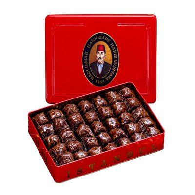 Hafiz Mustafa 1864 Istanbul Baklava Pastry Box - Baked Baklava Dessert Snacks Made from Fresh Phyllo Dough Sheets, Pistachio, Hazelnut, Walnut - Turkish Sweets Tray Gift Ideas for Birthday, Christmas