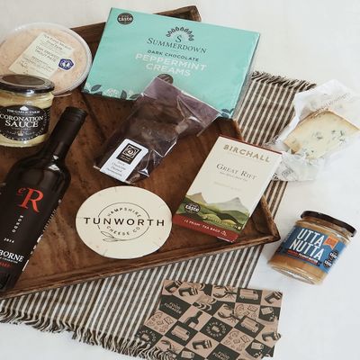A Taste of Hampshire Gift Box
