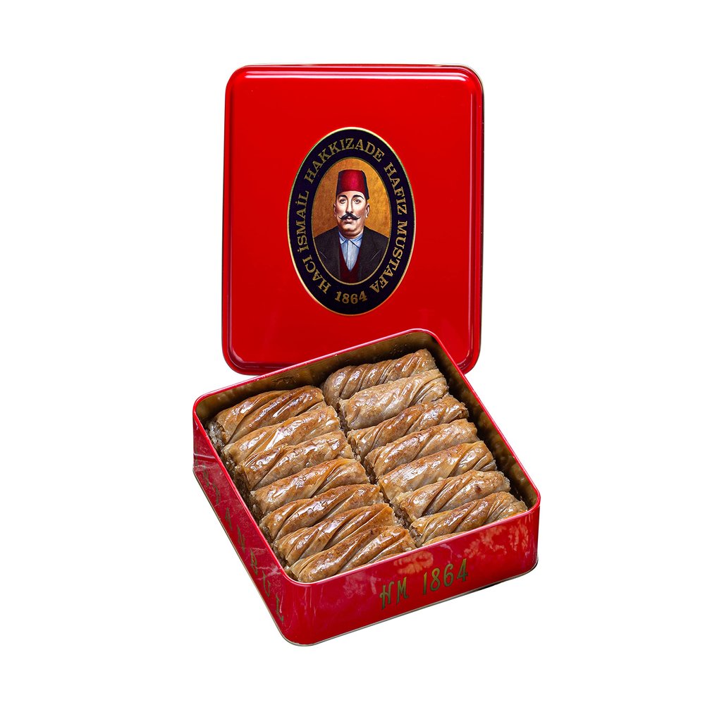 Hafiz Mustafa 1864 Istanbul Baklava Pastry Box - Baked Baklava Dessert Snacks Made from Fresh Phyllo Dough Sheets, Pistachio, Hazelnut, Walnut - Turkish Sweets Tray Gift Ideas for Birthday, Christmas