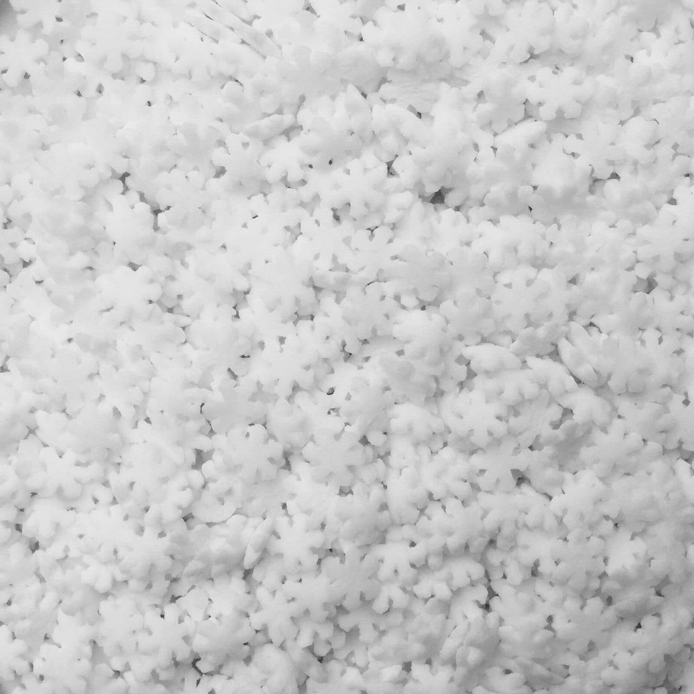 TRTO 100g Xmas Parties Treats Edible Sugar Christmas Cupcake Sprinkles Cupcake Cake Decoration With Attractive Looks