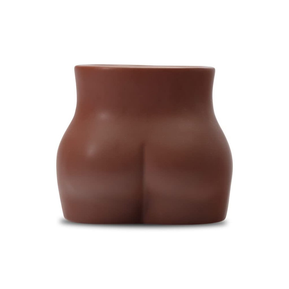 Maegen Curve Range 6oz Candle in Brown Ceramic Container - Sandalwood & Tonka Scent