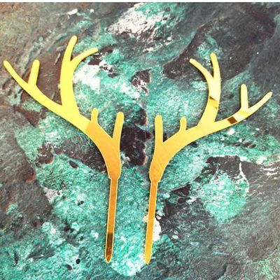 PiniceCore 2pcs Christmas Acrylic Cake Toppers Gold Silver Deer Elk Antlers Cake Topper for Xmas Party Handmade