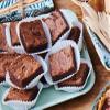 FunCakes Mix for Fudge Brownie: Easy to Use, Extremely Fudgy Brownie with a rich Chocolate Flavour, Halal. 500 g. view 4