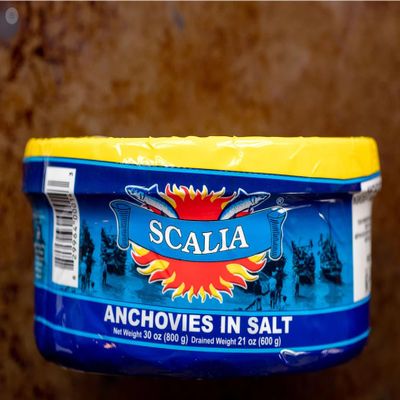 Scalia - Sicilian Whole salted anchovies, Mediterranean Blue fish - Engraulis encrasicolus - 800g PVC Tub