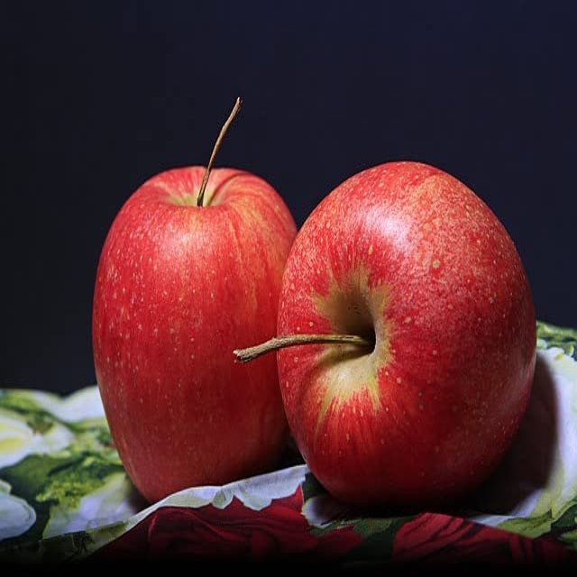 4kg Red Apples From The Veg Box Company
