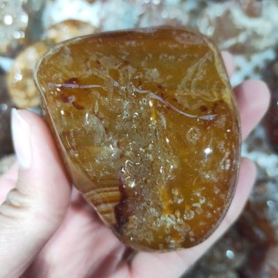 WGPHDW Meditation Home Decor, 130-230g Red Carnelian Stone Crystal Tumbled Stone Agate Chakra Healing Tumblestone Aquarium Decoration Stone Accessories Gifts,Natural Crystal