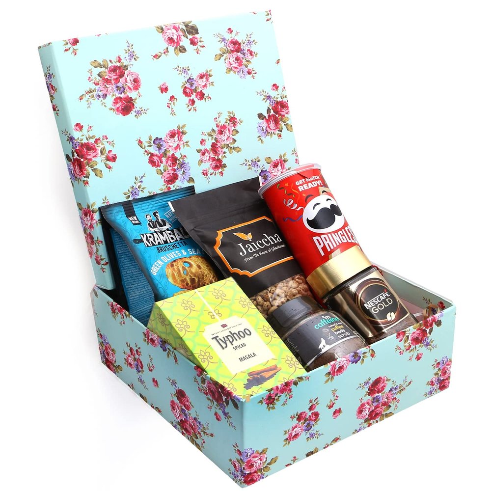 Jaiccha Ghasitaram Rakhi Gifts for Sisters Medium Hamper Box Variation