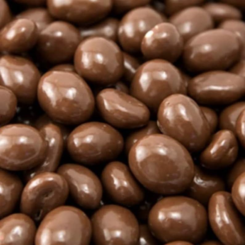 1KG Chocolate Covered Peanuts & Raisins Mixed