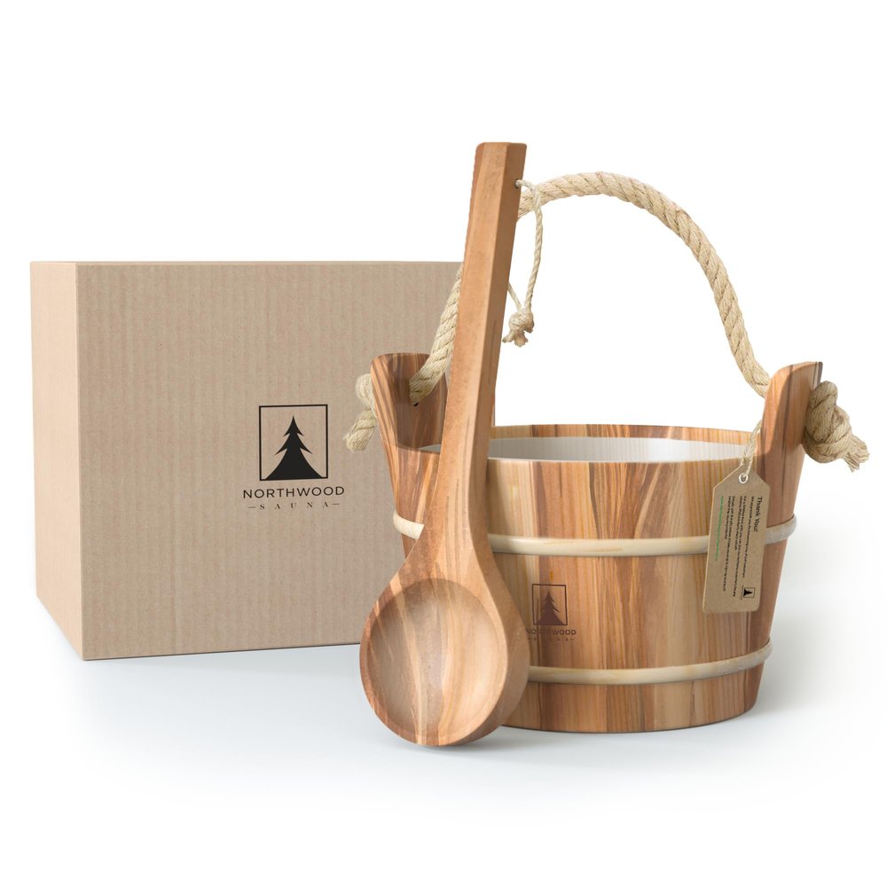Northwood Sauna - Sauna Bucket and Ladle Set - Handmade from Canadian Red Cedar Wood - Plastic Liner and Rope Handle