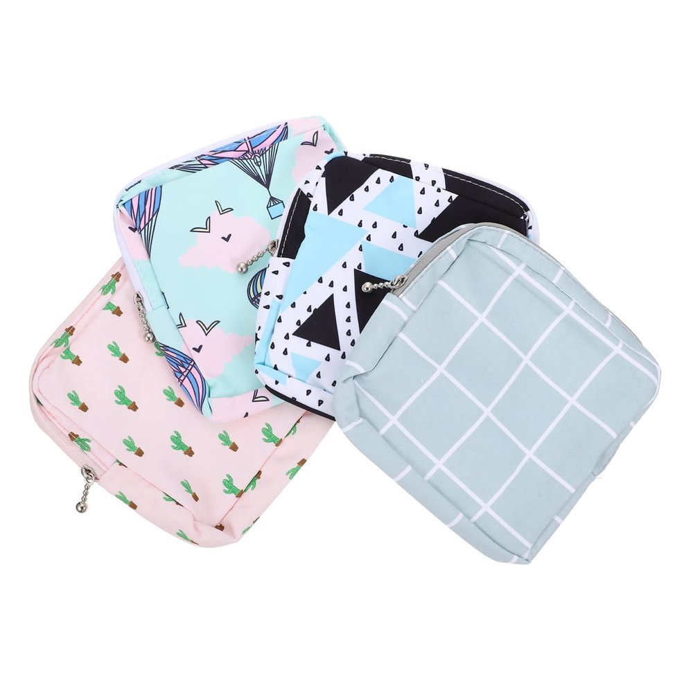 Healeved 4pcs Multi-Function Portable Tampon Holder Stylish Sanitary Napkin Storage Bags for School Office Outdoor Use Convenient Wear-Resistant Design Lovely Patterns Check Triangle Green