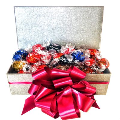 Chocolate Gift Box Hamper Lind Lindor Caramel Milk Dark Orange Mint Hazlenut Fudge White Hamper Bouquet Birthday Personalised (Medium)