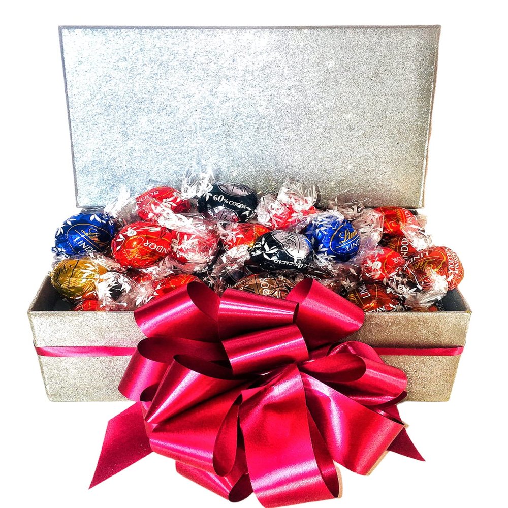 Chocolate Gift Box Hamper Lind Lindor Caramel Milk Dark Orange Mint Hazlenut Fudge White Hamper Bouquet Birthday Personalised (Medium)