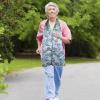 10 Adult Bibs - Worthy Adult Bib Napkin at Neck, Stain Resistant - Adult Food Bibs for Seniors Retirees Reusable Zcsxk view 3