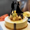 Mr & Mrs Silhouette Cake Topper Personalized Names Est Date Silhouette Elegant Bride And Groom Cake Topper For Wedding Engagement Party Supplies Wedding Gifts For Couple Acrylic Black view 2