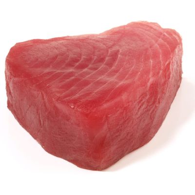 Fresh Tuna Loin 2.5kg (10%)  Premium Wild-Caught Tuna, Firm & Meaty, Ideal for Sashimi, Grilling & Gourmet Recipes