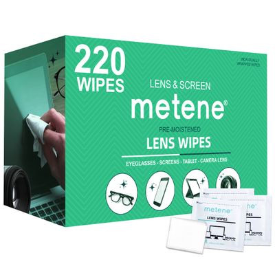 Metene 220 Pack Lens Cleaning Wipes, Pre-Moistened and Individually Wrapped Eyeglass Wipes, Glasses Cleaner for Eyeglasses, Camera Lens, Tablets, Phone, Computer Screen and Other Delicate Surfaces