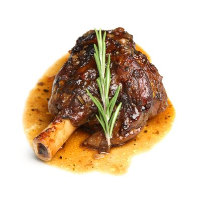 Chef's Larder 6 Slow Cooked Lamb Shanks in Red Wine Gravy 2.85kg | Tender, Ready-to-Eat Lamb | Gourmet Meal for Family & Catering