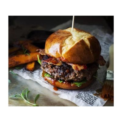 Frozen 8 Marrow Dry-Aged Steak Burgers 1.2kg | Premium Beef Burger Patties | Rich Flavour & Juicy Texture | Ideal for Grilling & BBQ