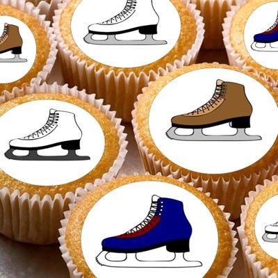24 edible Ice Skates skating boots childrens party decorations Iced/Icing Cupcake Topper Edible Fairy Cake Bun Toppers Round