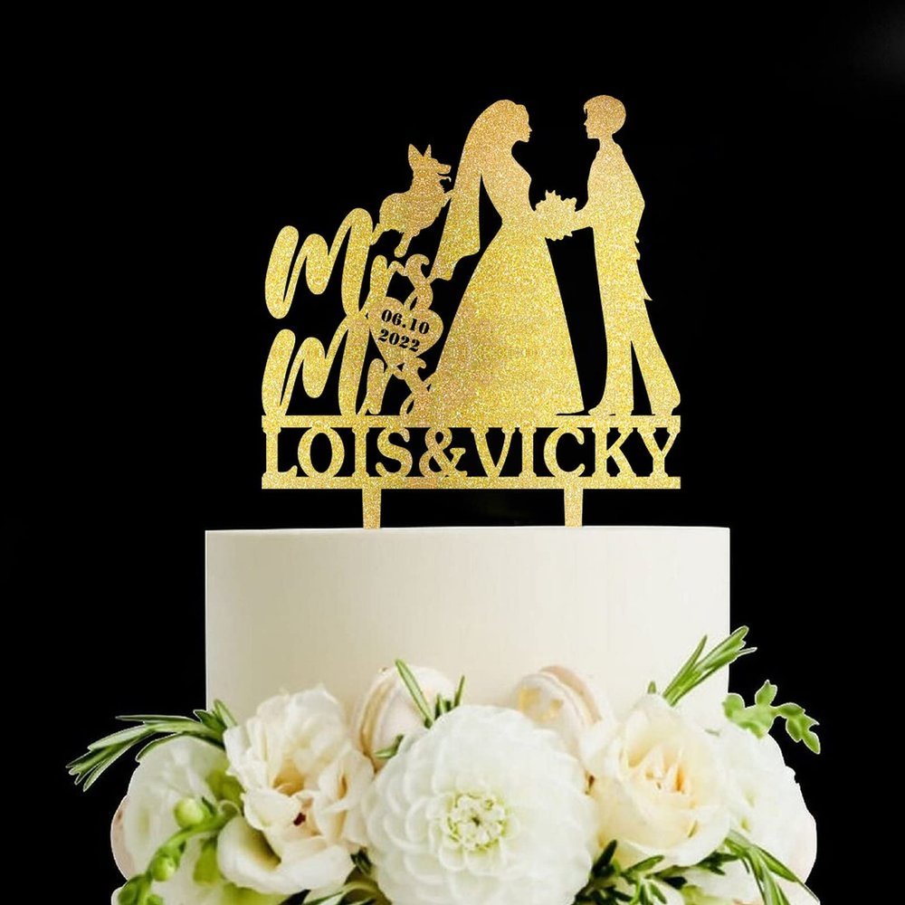 Lesbian Cake Topper - Lesbian - Customized Bride And Bride Last Name Cake Topper - Mrs And Mrs with Dog Cake Topper Wedding Party Decorations, Acrylic Gold