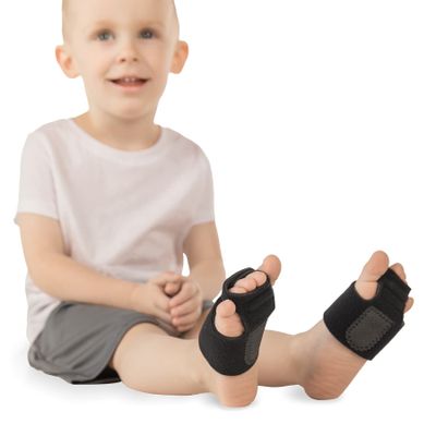 BraceAbility Toe Walking Brace - Patent Pending Pediatric Idiopathic AFO Correction Splint for Kids Anti Tip-Toe, Autism, ADHD, Cerebral Palsy, Aspergers, Youth Neurological Disorders (M Pair)
