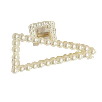 1pc geometric pearl bath grab clip for female going out horsetail clip for hair clip (D)