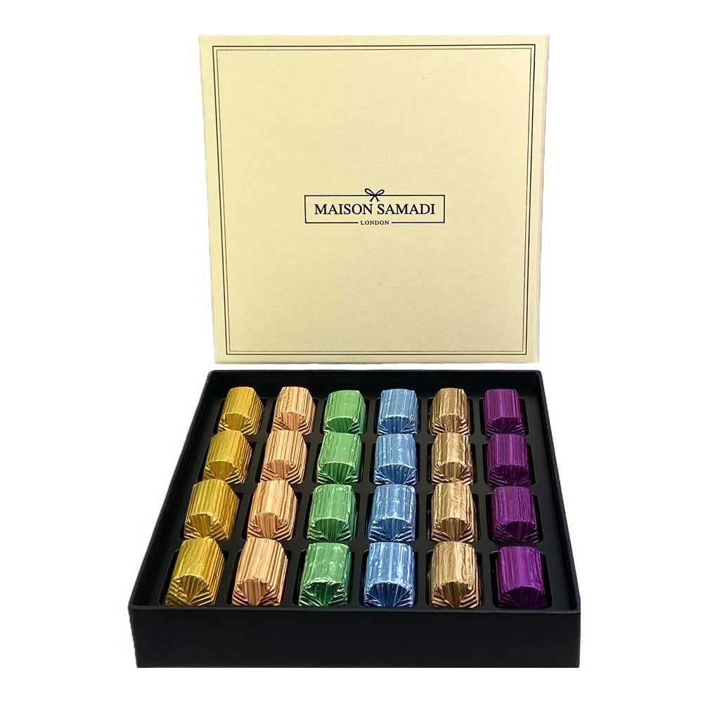 Assorted Milk & Dark Chocolate Gift Box 24 Pieces