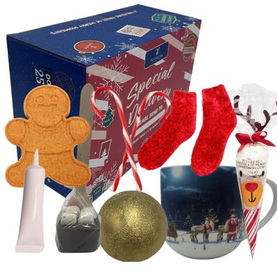 Christmas Hot Chocolate Gift Set for Kids - Xmas Mug, Socks, Candy Canes, Hot Chocolate, Mini Mallows, Gingerbread Biscuits, Hot Choc Bomb, Hot Choc Spoon - Filled Christmas Eve Box Fillers Boys Girls
