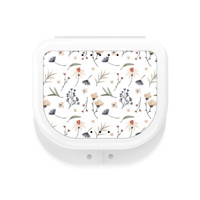 HOUSYLOVE Retainer Case, Cute Floral Design, White, 1 Pack