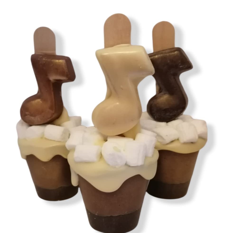 Music Note Set of 3 Hot Chocolate Stirrers Spoons Sticks with Marshmallows and Note. Gourmet Chocolate Spoon for Stirring. Handmade Individually Wrapped Gift for Chocolate Lovers