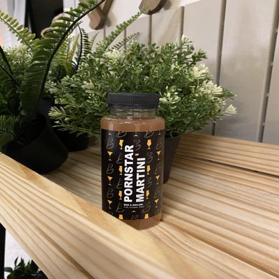 Bar and Boujee, Premium Ready-to-Drink, Handcrafted Cocktail, 1 Litres, with 50 Flavours Available (Banana Daiquiri)