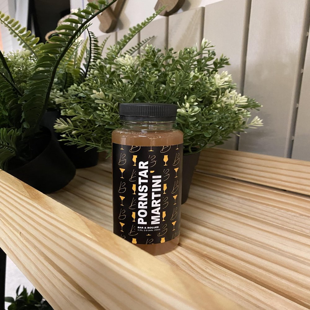 Bar and Boujee, Premium Ready-to-Drink, Handcrafted Cocktail, 1 Litres, with 50 Flavours Available (Banana Daiquiri)