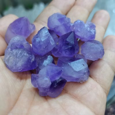 Tbkoly Meditation Home Decor, 50/100g Natural Amethyst Raw Quartz Small Cluster Healing Reiki Stone Crystal Point Specimen Home Decor Raw Crystals Minerales Gifts,Natural Crystal draw (Size : 50g)