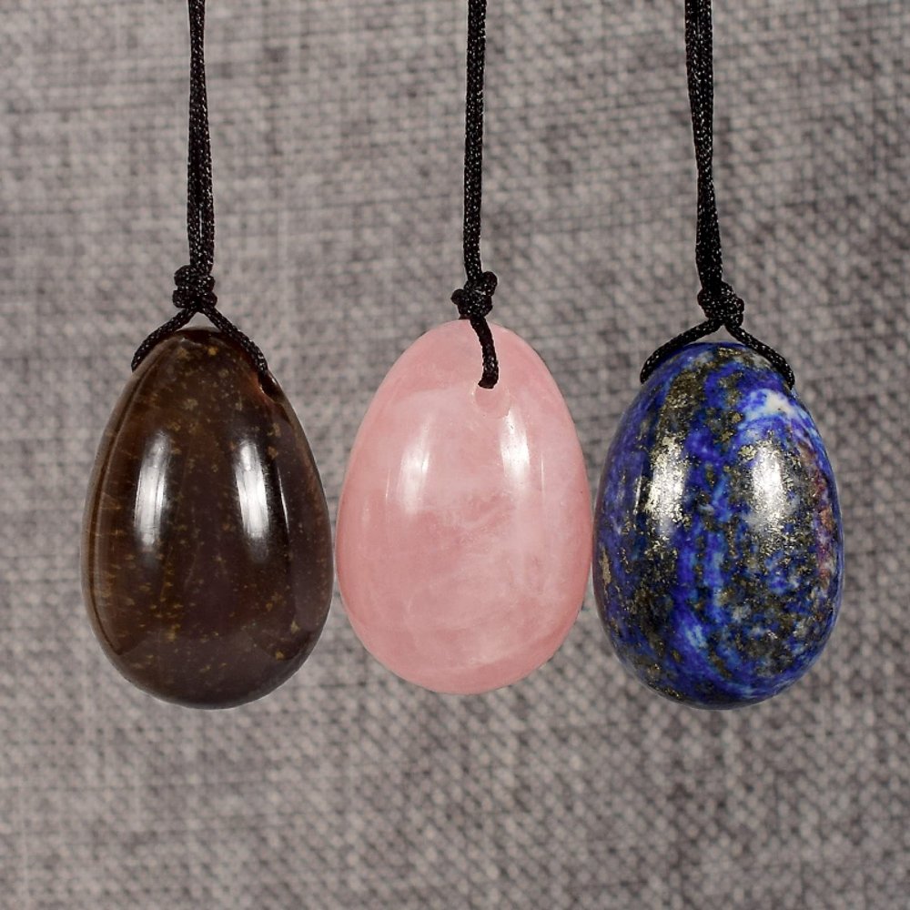 3 Pieces Mixed Colour Drilled Yoni Eggs 30x20mm Natural Rose Quartz Massage Stones