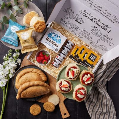 Pasty & Afternoon Tea Hamper, Birthday Gift, Food Hamper, Thank You Gift, Cornish Pasty