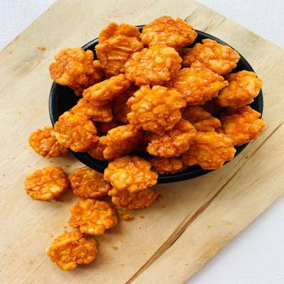 Parkers Chilli Rice Crackers 1kg