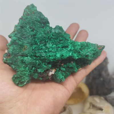 200-700g beautiful natural Yangchun malachite specimen rough gemstone crystals for decoration (Size : 400-500g)