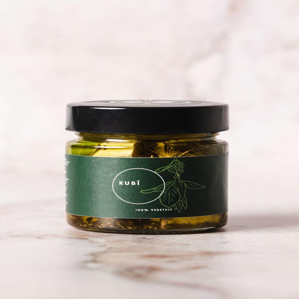 Kub - the 100% vegetable alternative to fresh diced cheese. Produced by Vegh, Sardinia. Jar - Gross weight 380 g (12)