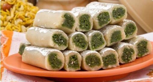 Kaju Roll 750g Indian Traditional Sweet Best Gift For All Occasion Diwali,Holi,New year,Raksha Bandan, Ganesh chaturthi Festival Treat For Family & Friends