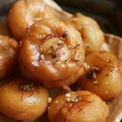 Two Different Types Of Delicious Indian Traditional Sweets Raksha Bandhan,Marriage,Diwali,Holi,Ganesh Chaturthi Festival Treat For Family & Friends (2  375g Each) (Balushahi & White Chum Chum)