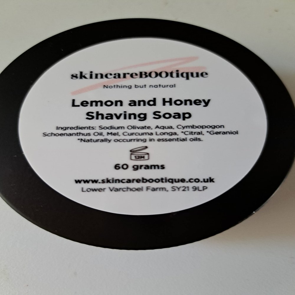 lemon and honey natural shaving soap, handmade in a tin. Suitable for alll skin types made frm olive oil, cruelty free ecofriendly