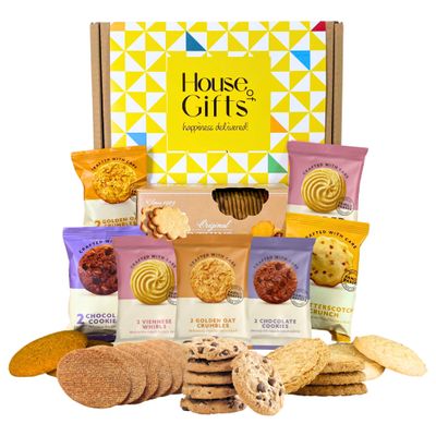 Biscuits Gift Set Biscuit Hamper Bundle With Border Biscuits & Almond Thins | Including 7 packets of Delicious Biscuit with a Large Pack of Almond Thins | Summer Picnic Hamper