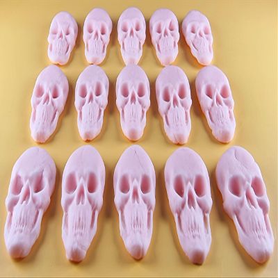 15 x Edible 3D Skulls, Skull icing toppers, cake cupcakes decorations T040 (Baby Pink)