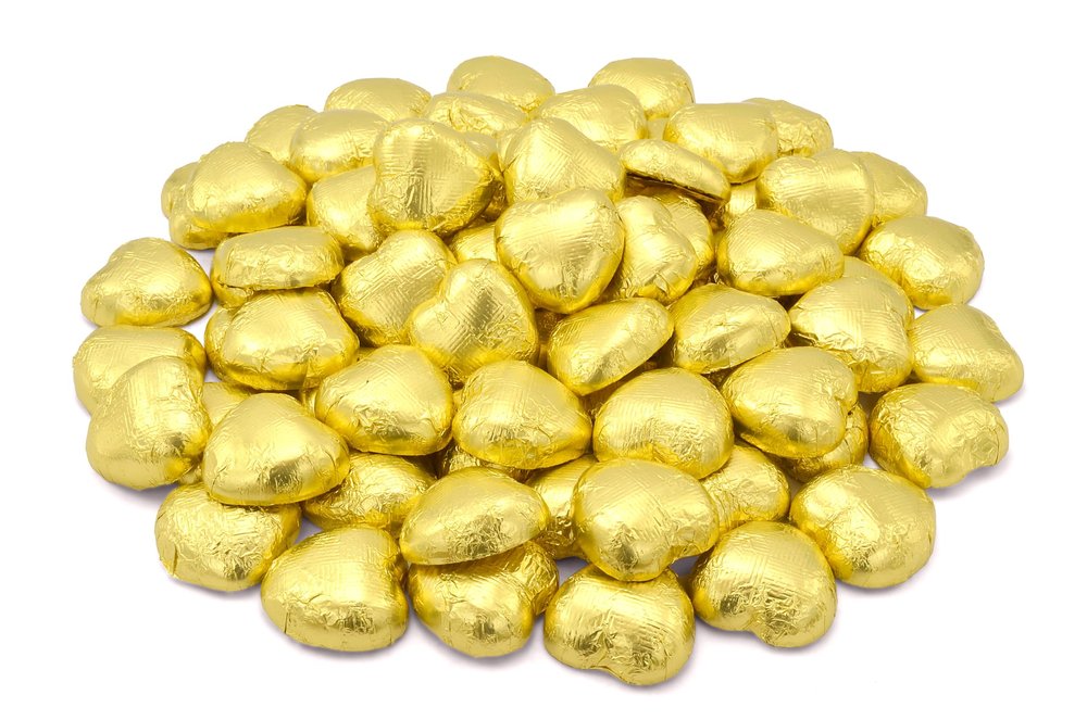 Wyeland Confectionery Luxury Milk Chocolate Hearts - For Wedding Favours, Anniversary, and Mothers Day - 20 Gold Hearts