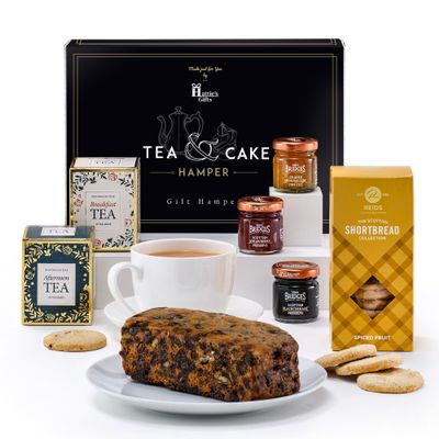 Afternoon Tea Hamper with Cake  Hatties Gifts Breakfast & Afternoon Tea Selection Gift Set, Genoa Fruit Cake, Shortbread & Jams  Luxury Food Gifts for Men & Women